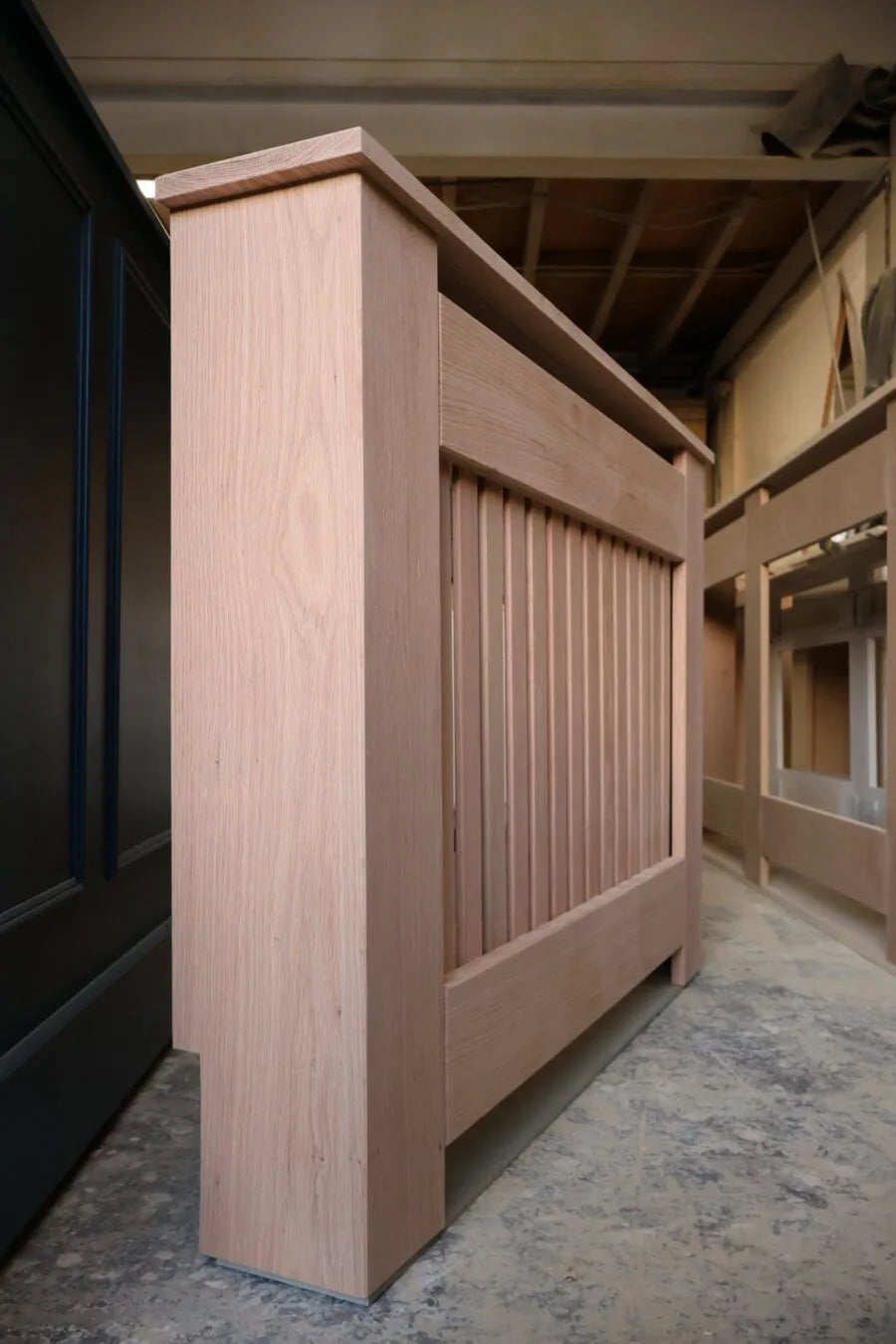 Solid Oak Radiator Cover – Premium Natural Wood Radiator Cabinet