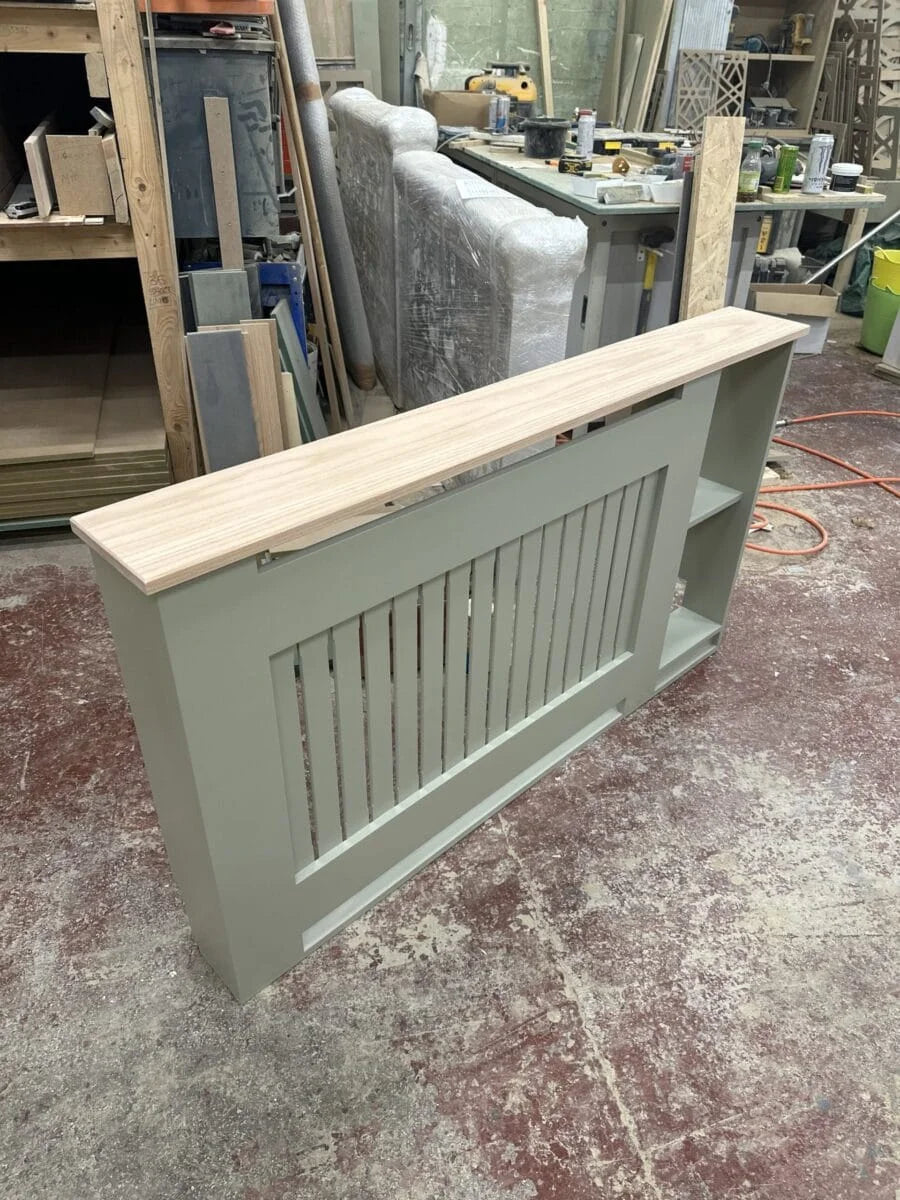 Premium Radiator Cover with Solid Oak Top – Elegant Wooden Radiator Cabinet